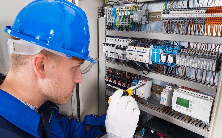 électricien dans le bâtiment Paris 16